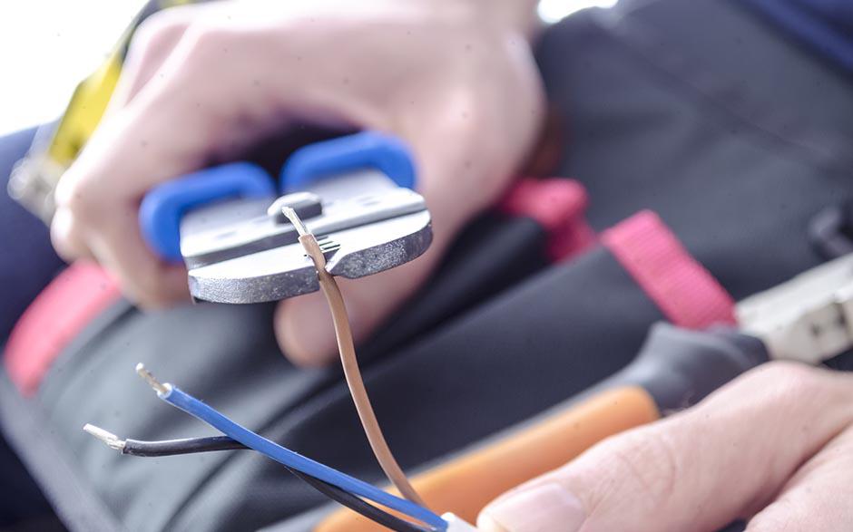 recherche travail électricien bâtiment Ballancourt-sur-Essonne