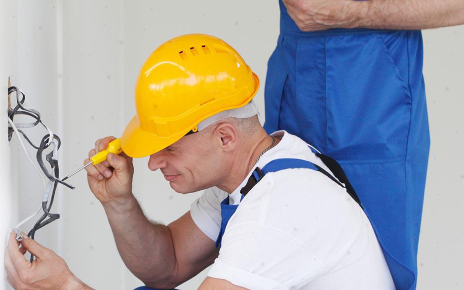 recherche travail électricien bâtiment Ballancourt-sur-Essonne